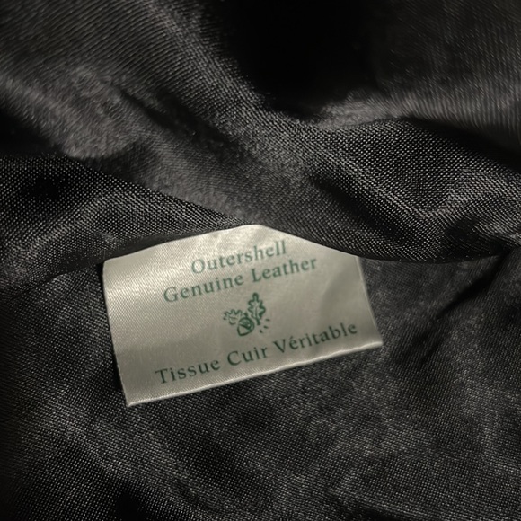 Stunning Danier Genuine leather quality jacket. Size XS. - Picture 4 of 6